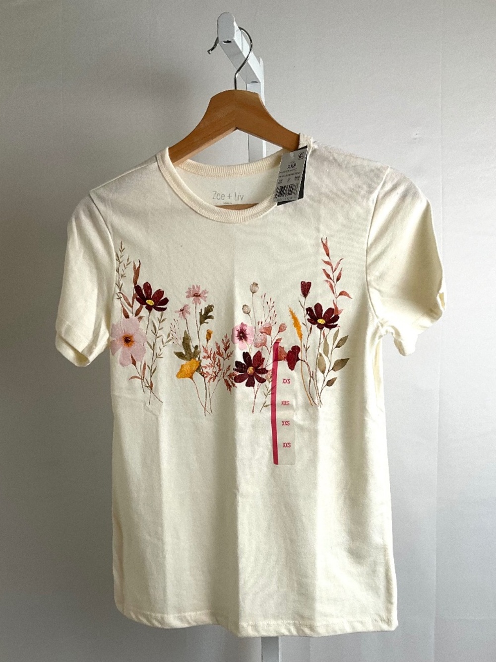 ZOE + LIV WOMEN'S FLORAL T-SHIRT~SIZE XX-SMALL~NEW WITH TAGS!